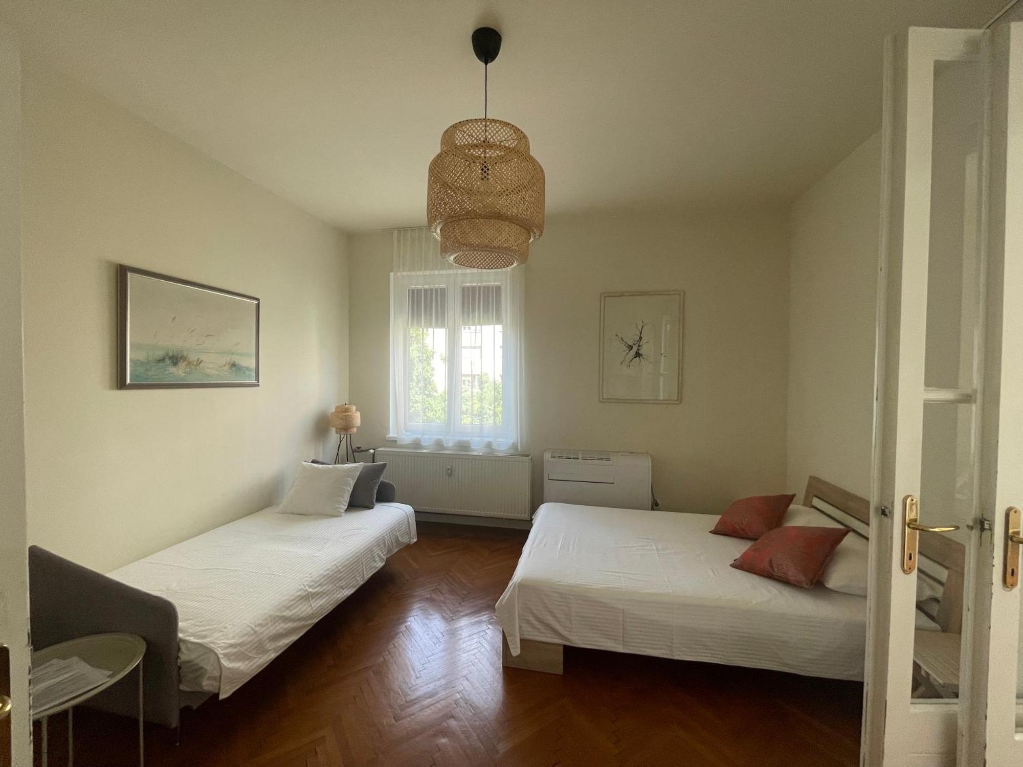 Apartment Joja リュブリャナ エクステリア 写真